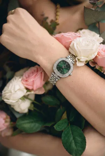 C.L.S.K. - الإكسسوار فضي وزيتي 142CLSK1184