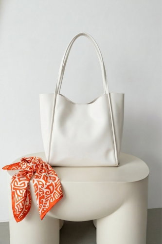 L.P.R.K. - Bag 4020LPRK1206 Ecru