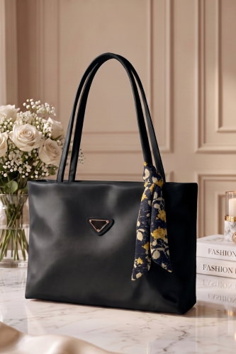 L.P.R.K. - Bag 4035LPRK1206 Black