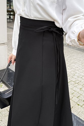 moda selvim Bağlama Detaylı Krep Etek 4697ALGK1170 Siyah - Thumbnail