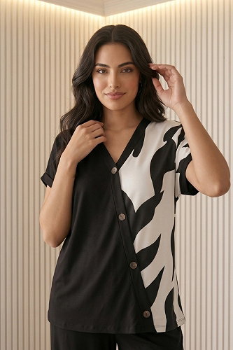 moda selvim بلوز نمط زيبرا وأسود 46165JNT1202 - Thumbnail