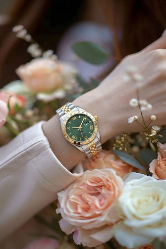 moda selvim Çerçevesi Taşlı Kol Saati 8196CLSK1184 Gümüş&Gold - Thumbnail