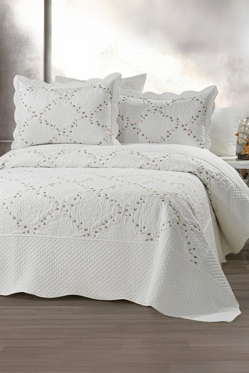 Çift Kişilik Çiçek Desenli Yatak Örtüsü Takımı 8519BLH1197 Çağla&Ekru
