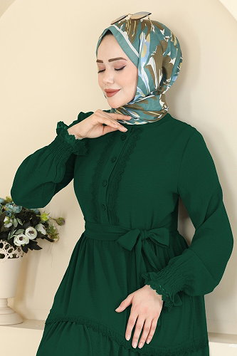 moda selvim Dantel Detaylı Kuşaklı Elbise PL9200 Zümrüt - Thumbnail