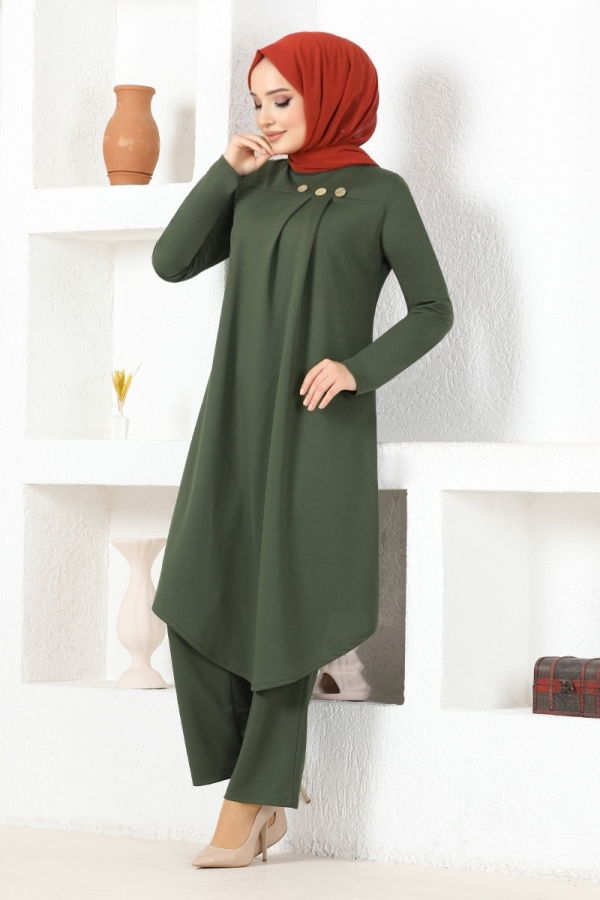 Modaselvim SEPETTE NET %20+%20 İNDİRİM Düğme Detaylı Tesettür Takım MSL6009-M Haki