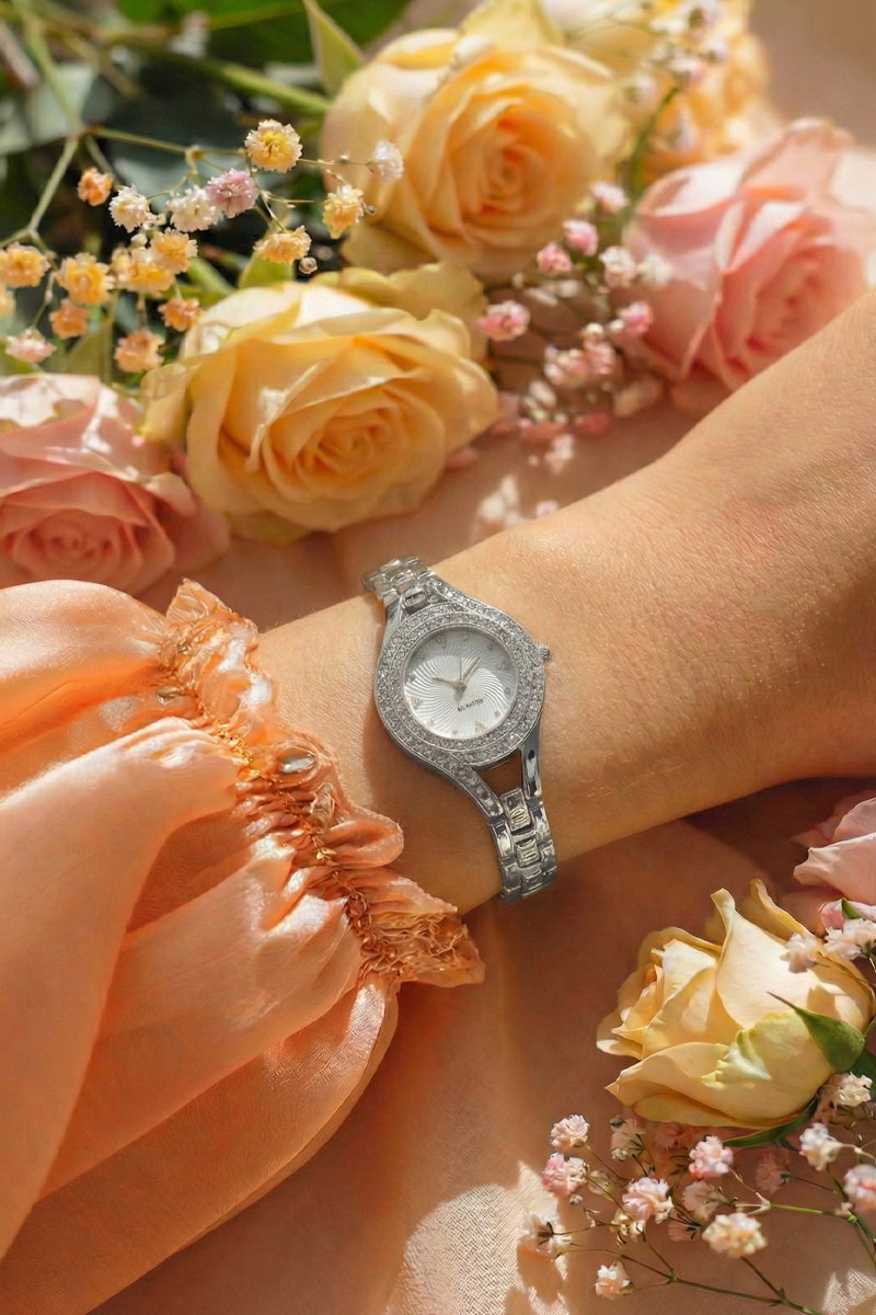 Işıltılı Altın Taşlı Saat 9068CLSK1184 Gümüş