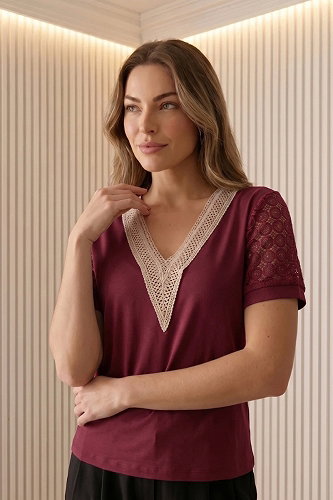 moda selvim Kolu Güpür Detaylı Bluz 62256JNT1202 Bordo - Thumbnail