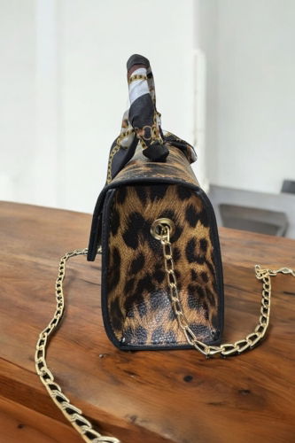 moda selvim Krokodil Desenli Fularlı Çanta 55STG610 Leopar - Thumbnail
