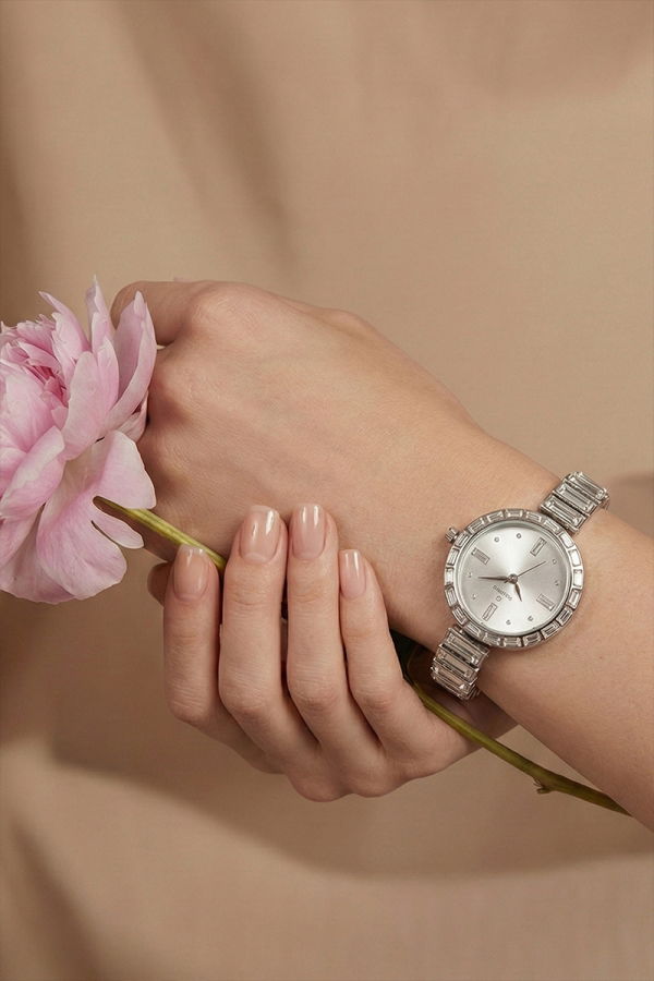 Modaselvim SAAT Taşlı Şık Kol Saati 8746CLSK1184 Gümüş