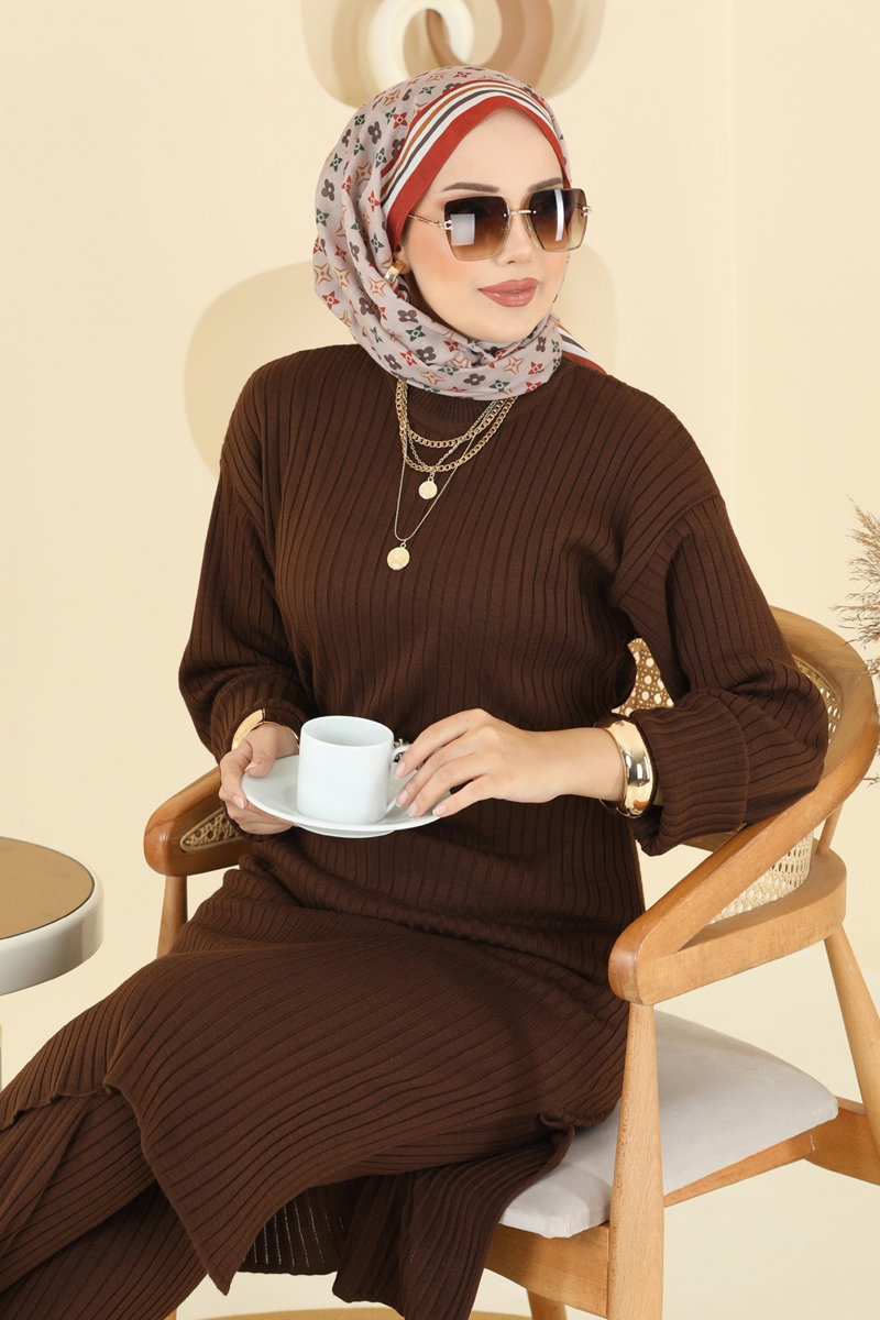 Yandan Yırtmaçlı Triko Takım 1020KLB1050